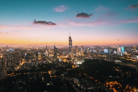 南阳市委书记(南阳市委书记张忠贤来华广外考察交流)