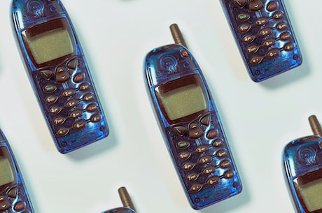 诺基亚8800s(回顾经典：诺基亚8800s)